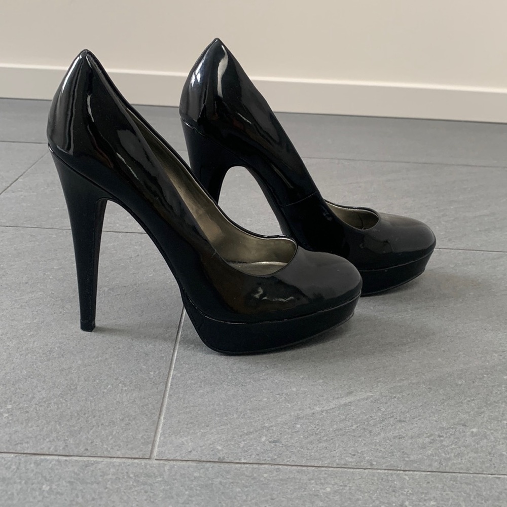 Guess Black Patent Leather Platform Heels